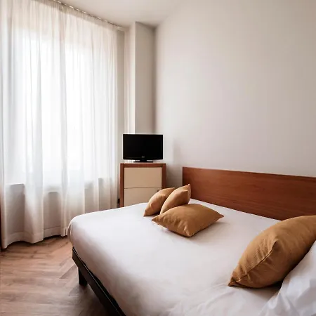 Lory Hotel