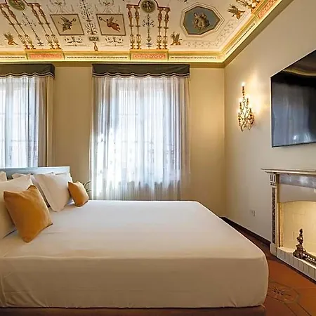 Hotel Lory